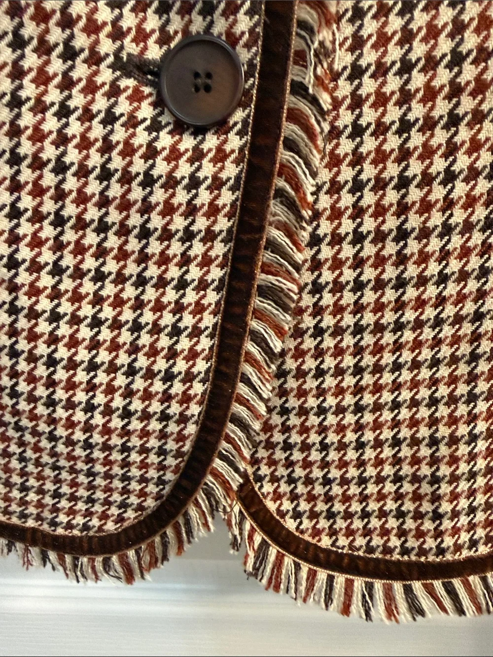Norton McNaughton Brown & Cream Houndstooth Fringed Blazer - Picture 8 of 9